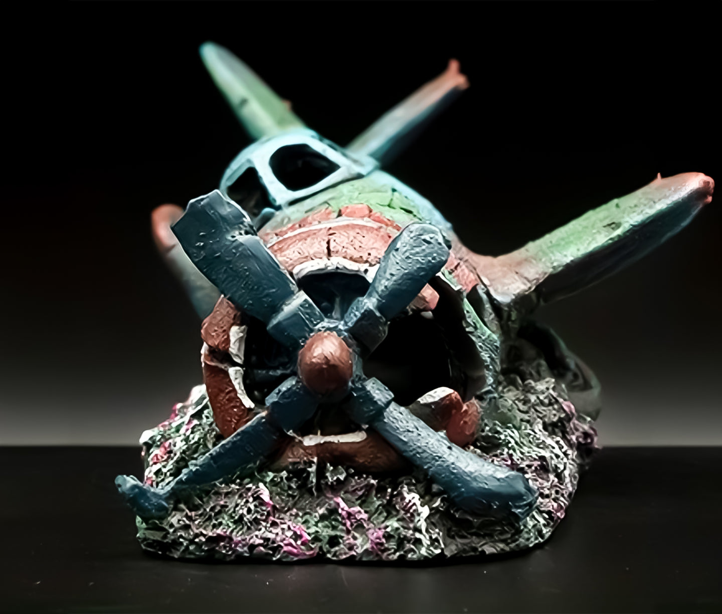 Transformeer uw aquarium in een spannende onderwaterwereld met ons Aquarium Vliegtuig Wrak Ornament! Voeg een uniek en intrigerend element toe aan uw aquatische omgeving met dit gedetailleerde decoratiestuk. Gemaakt van hoogwaardige materialen voor duurzaamheid en veiligheid. Bestel nu voor een avontuurlijke en opvallende toevoeging aan uw aquarium!